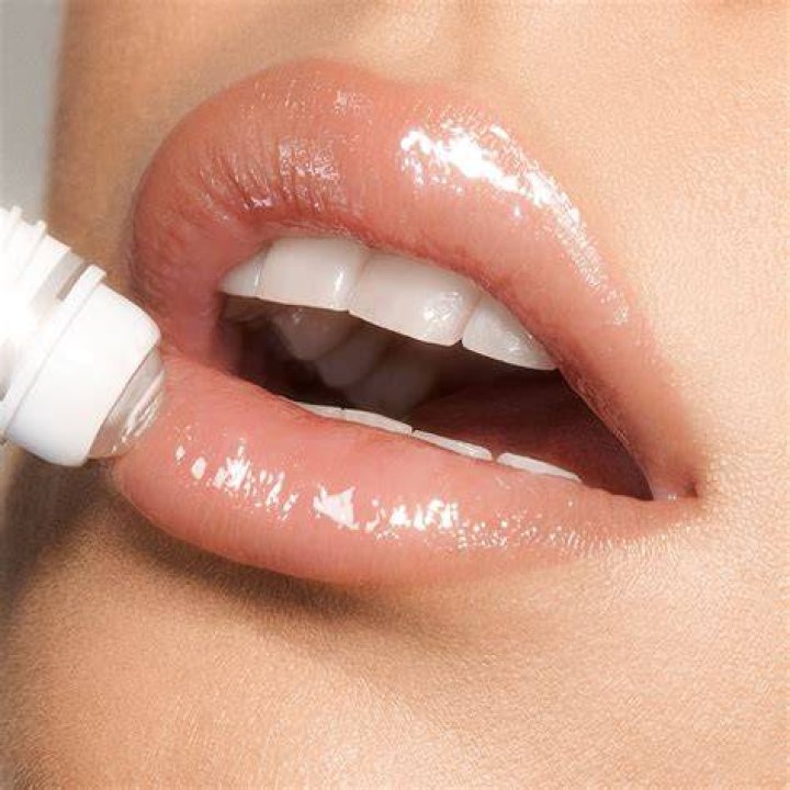 When should I apply lip oil?